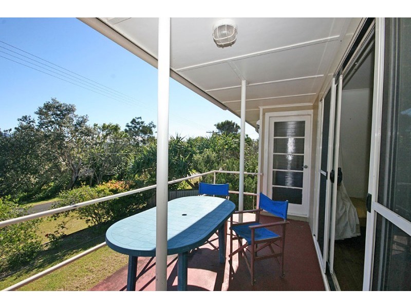 9 Hibiscus Avenue, Brooms Head NSW 2463