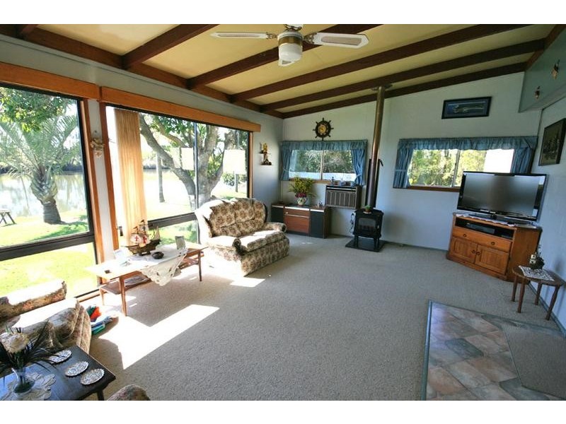 283 South Bank Road, Palmers Channel NSW 2463