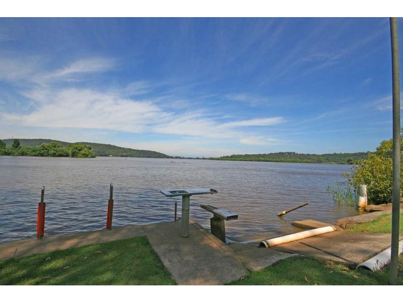 4 Cameron Street, Maclean NSW 2463