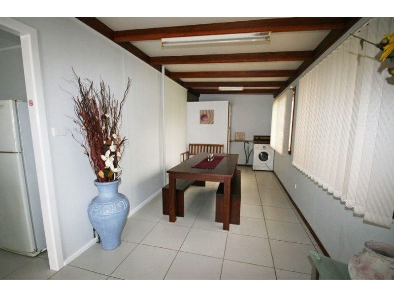 16 Honeysuckle Street, Brooms Head NSW 2463