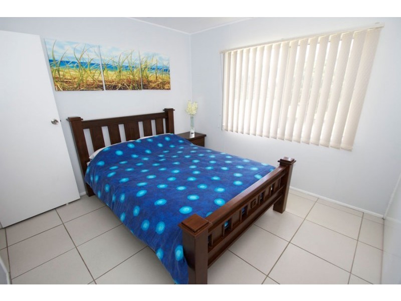16 Honeysuckle Street, Brooms Head NSW 2463