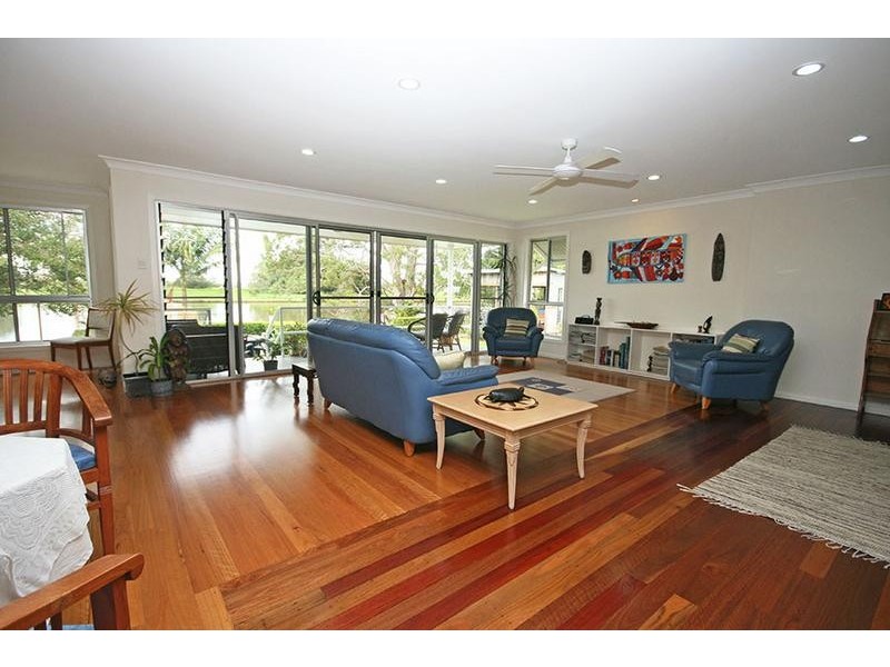 52 Clarence Street, Brushgrove NSW 2460