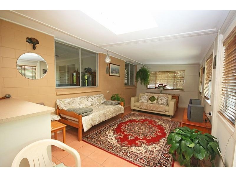 5 Roderick Street, Maclean NSW 2463