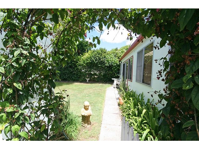 5 Roderick Street, Maclean NSW 2463