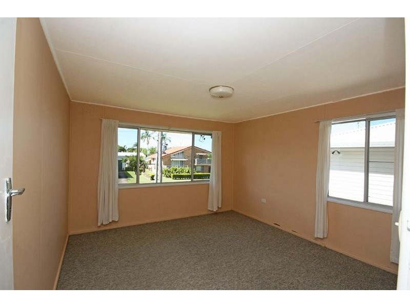 6 Howard Street, Maclean NSW 2463