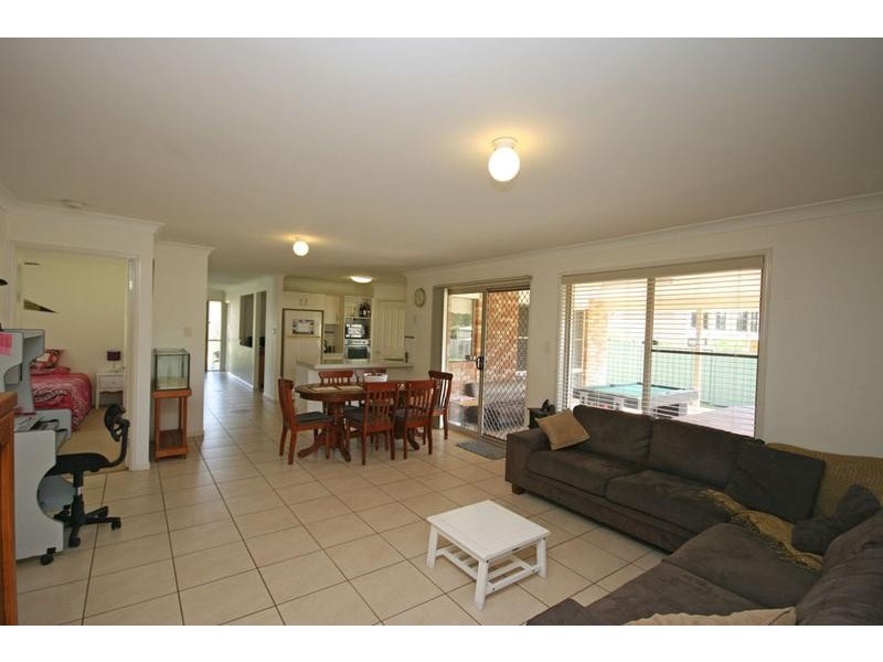 11 Potaroo Place, Townsend NSW 2463