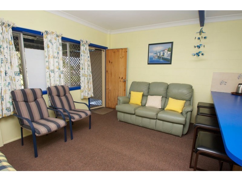 2/28 Ocean Road, Brooms Head NSW 2463