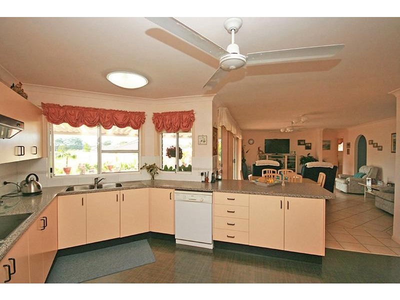 8 Amber Close, Townsend NSW 2463
