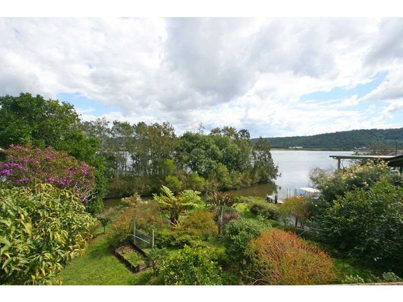 4 McNaughton Place, Maclean NSW 2463