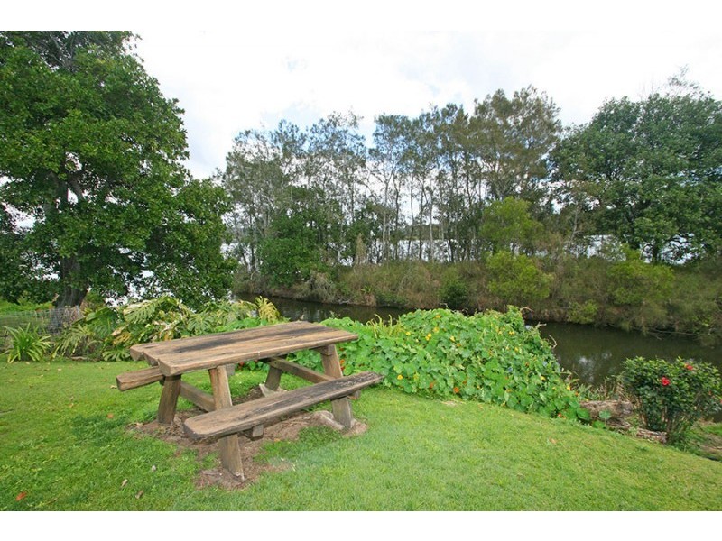 4 McNaughton Place, Maclean NSW 2463