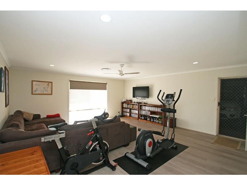 10 King Parrot Parade, Gulmarrad NSW 2463