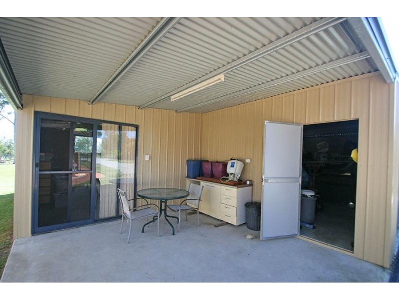 10 King Parrot Parade, Gulmarrad NSW 2463