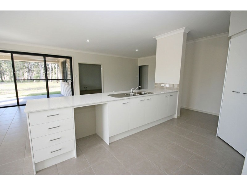 37 Dianella Drive, Gulmarrad NSW 2463