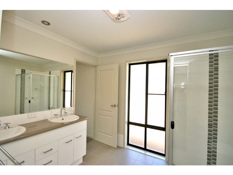 37 Dianella Drive, Gulmarrad NSW 2463