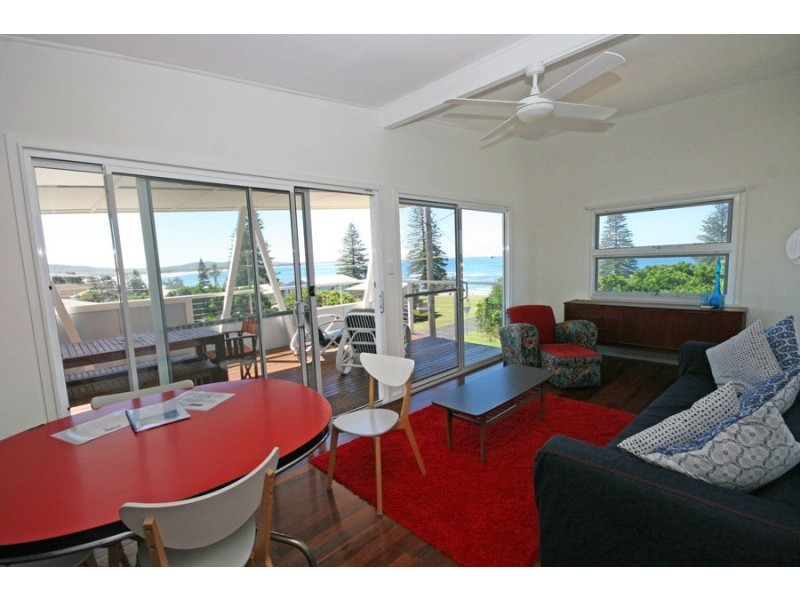 130 Ocean Road, Brooms Head NSW 2463