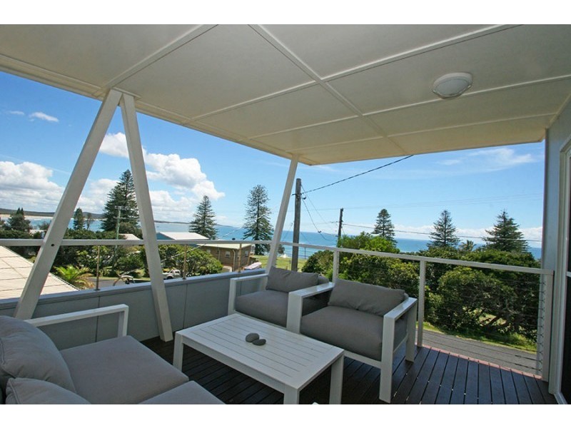 130 Ocean Road, Brooms Head NSW 2463
