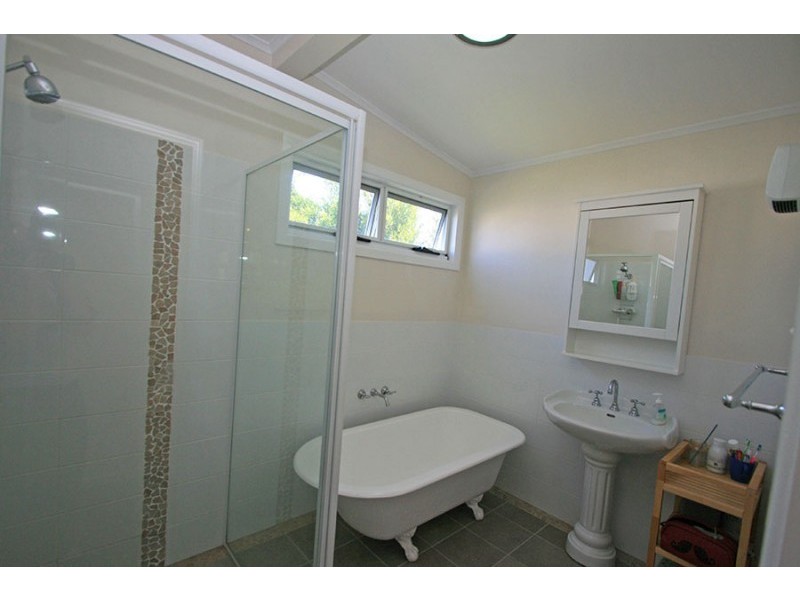 8 Church Street, Harwood NSW 2465