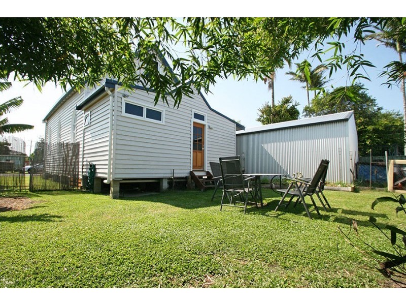 8 Church Street, Harwood NSW 2465