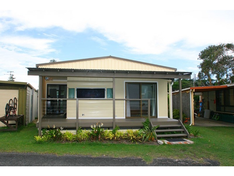 Brooms Head NSW 2463