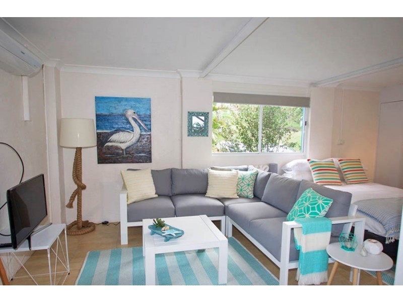 2A Cameron Street, Maclean NSW 2463