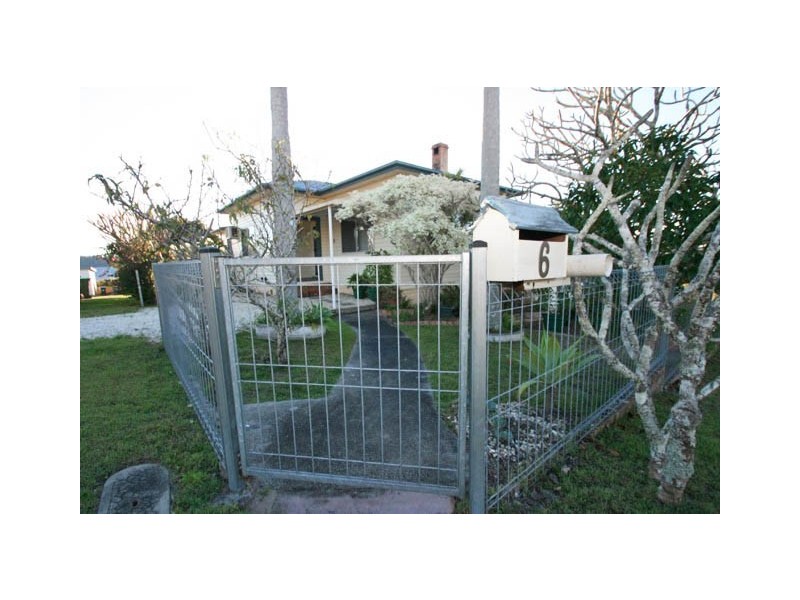 6 Salen Street, Maclean NSW 2463