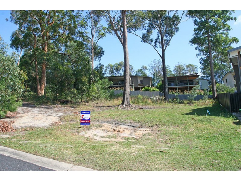 4A The Glen, Maclean NSW 2463