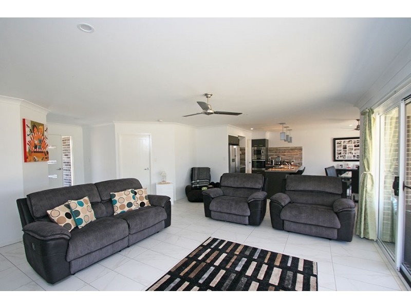 25 Major Mitchell Drive, Gulmarrad NSW 2463