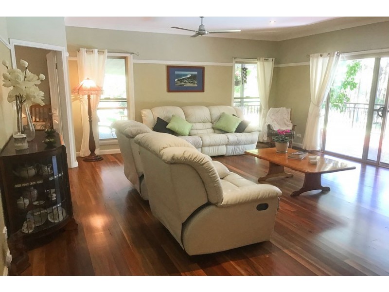212 McIntyres Lane, Gulmarrad NSW 2463