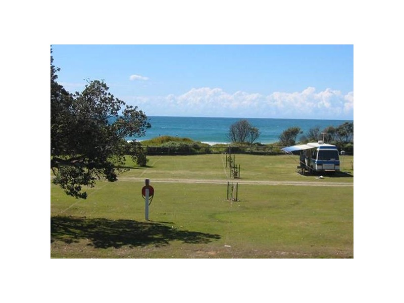 54 Ocean Road, Brooms Head NSW 2463