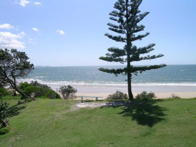 Unit 2/37 Ocean Road, Brooms Head NSW 2463