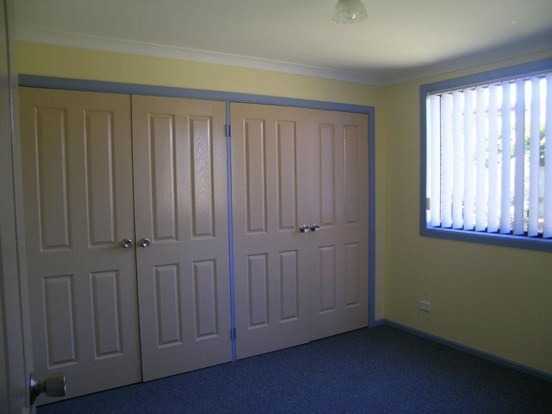 1/2 Emerald Place, Townsend NSW 2463