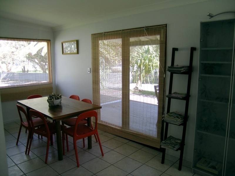 3 Honeysuckle Street, Brooms Head NSW 2463