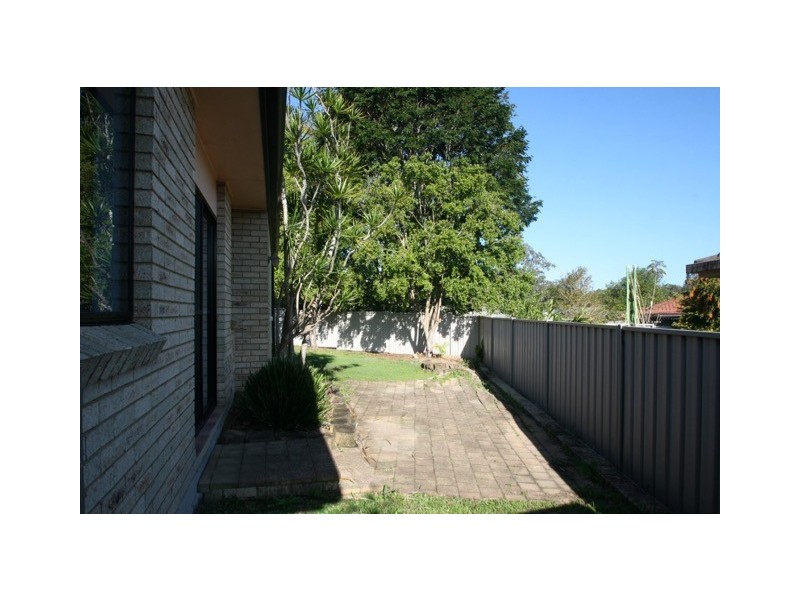 2/2 Emerald Place, Townsend NSW 2463
