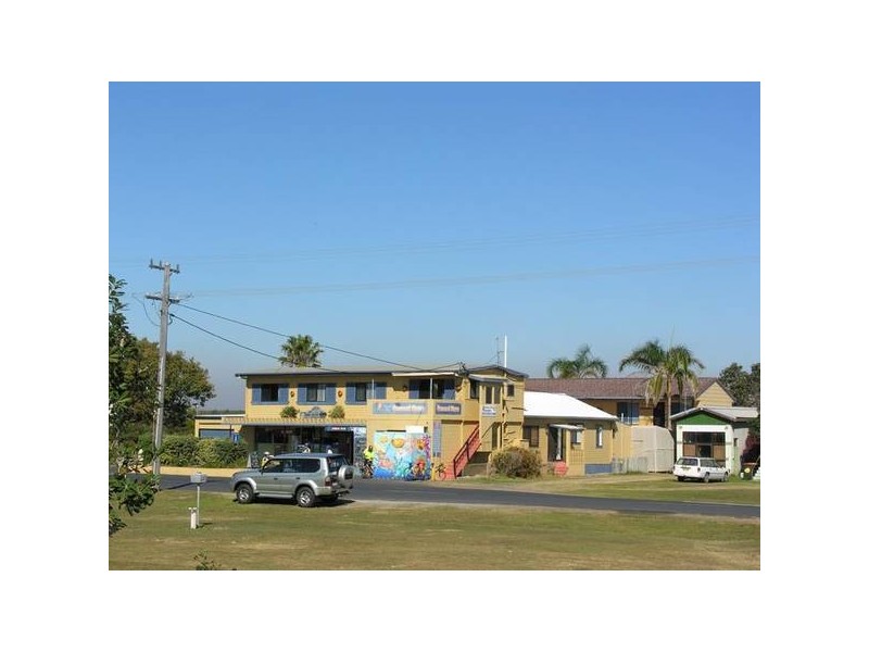 92 Ocean Road, Brooms Head NSW 2463