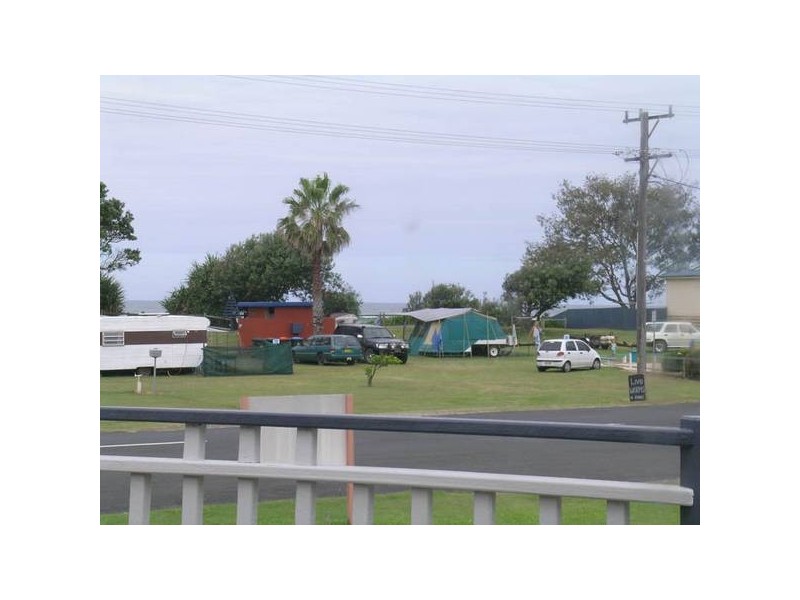 88 Ocean Road, Brooms Head NSW 2463