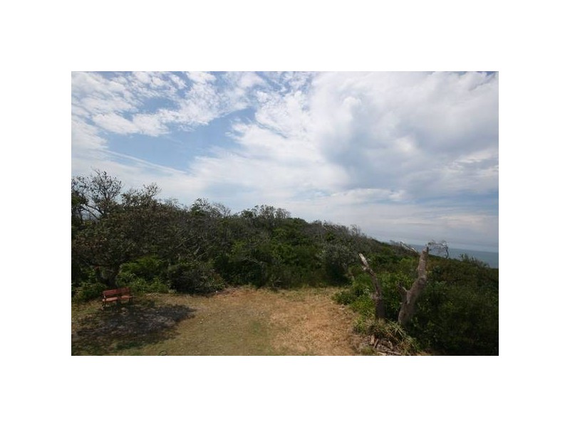 1 Azalia Street, Brooms Head NSW 2463