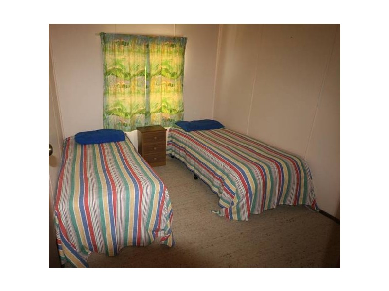 1 Azalia Street, Brooms Head NSW 2463