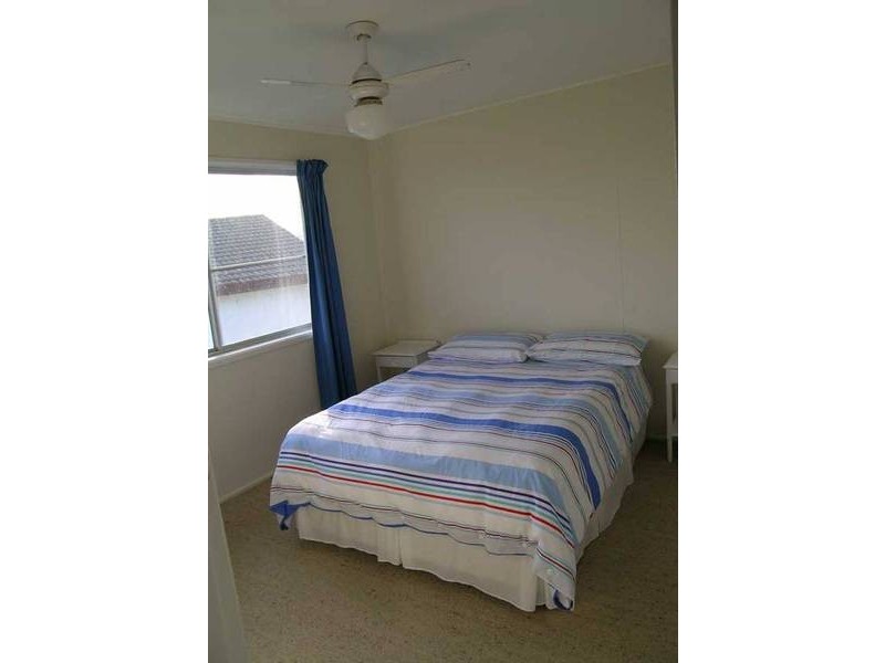 1 Azalia Street, Brooms Head NSW 2463