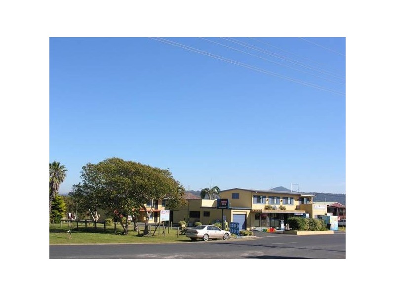 92 Ocean Road, Brooms Head NSW 2463