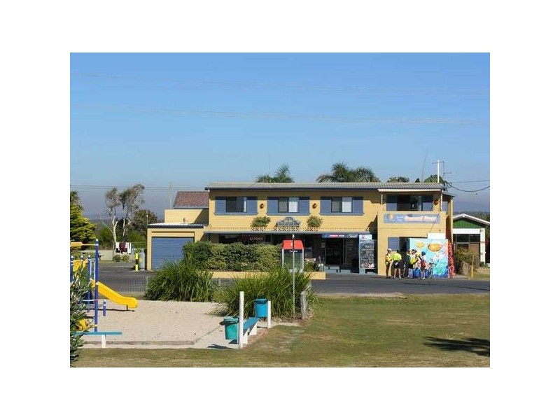 92 Ocean Road, Brooms Head NSW 2463