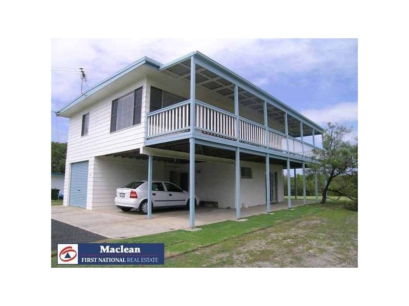 2 Honeysuckle Street, Brooms Head NSW 2463