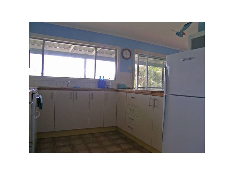 2 Honeysuckle Street, Brooms Head NSW 2463