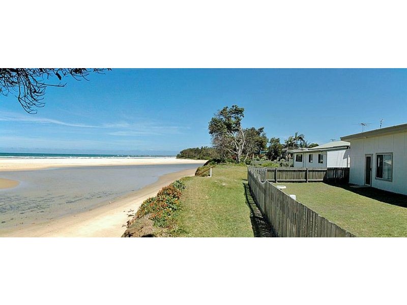 25 Ocean Road, Brooms Head NSW 2463