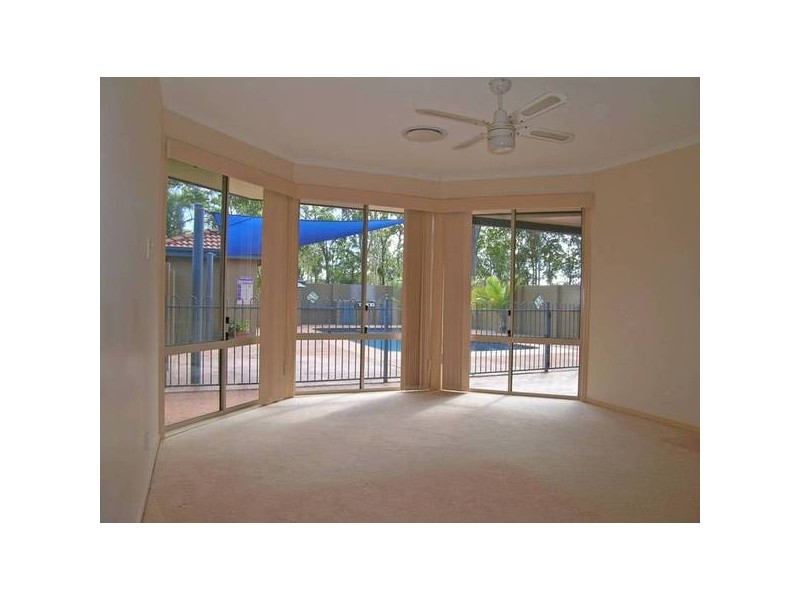 10 King Parrot Parade, Gulmarrad NSW 2463