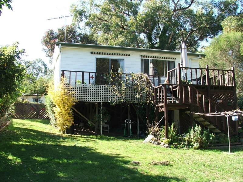 12 Robinson Cres, Grantville VIC 3984