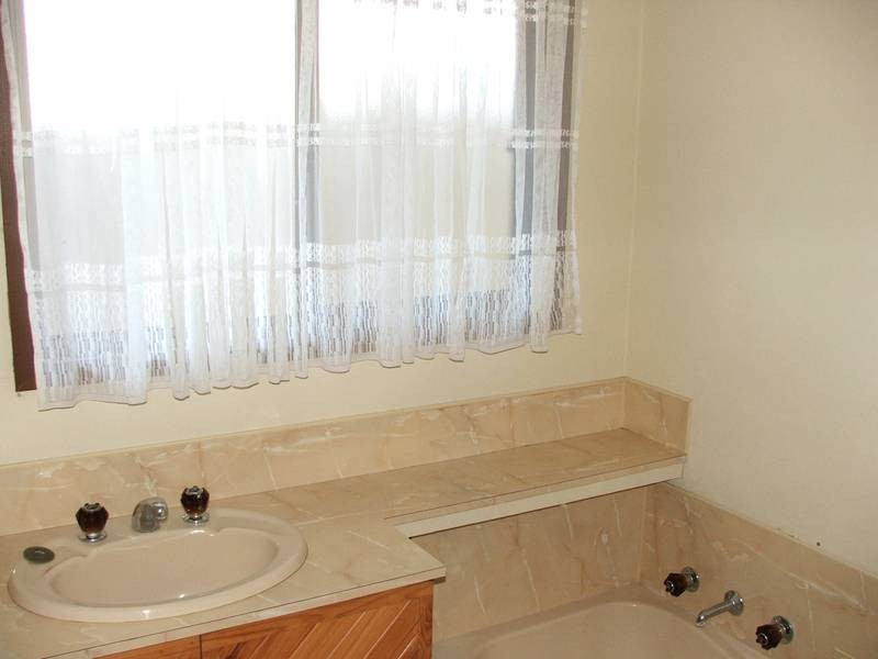 29 Bantering Bay RD, Coronet Bay VIC 3984