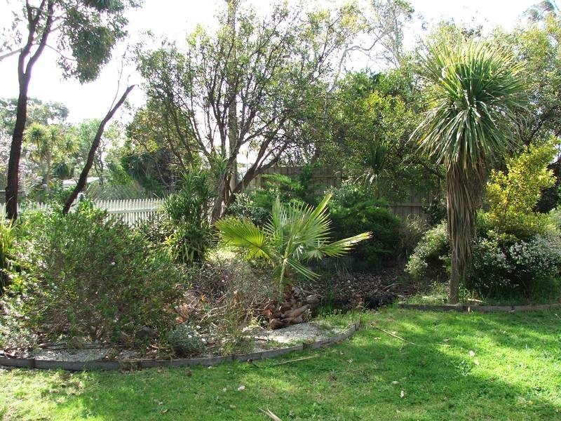 8 Balcombe Street, Corinella VIC 3984