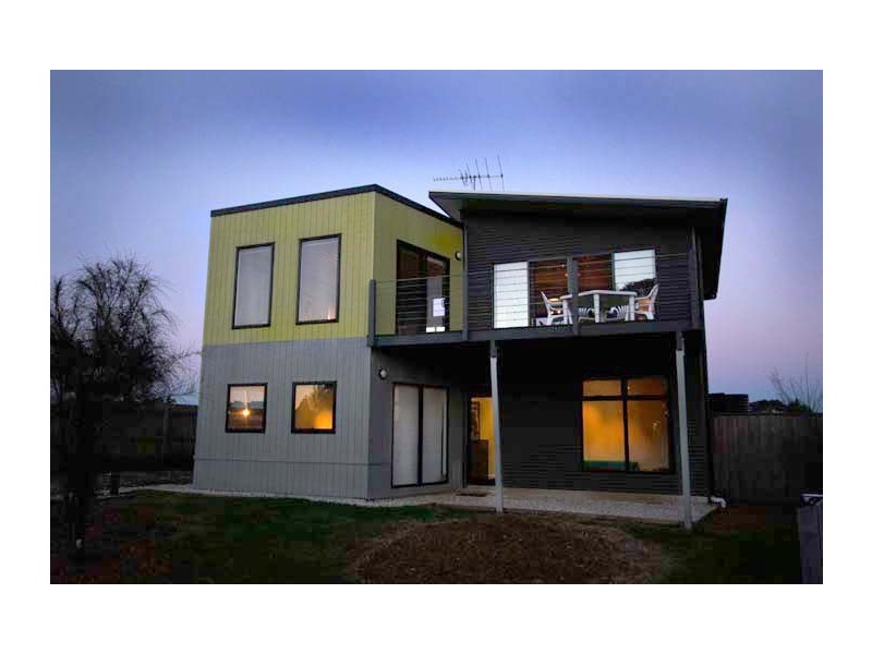 4 Albon Cres, Corinella VIC 3984