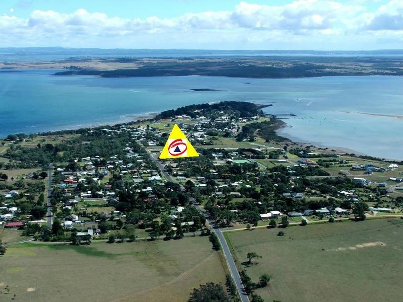 4 Albon Cres, Corinella VIC 3984