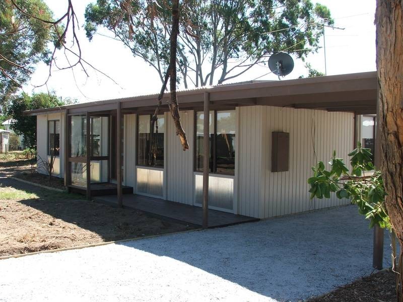 21 Hughes Street, Corinella VIC 3984